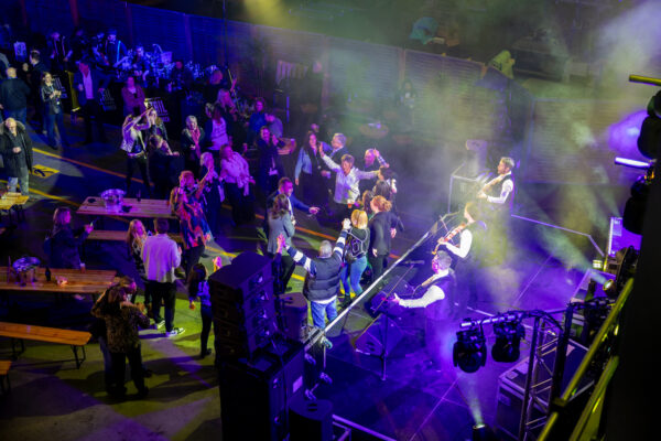 Aniseed Photo - Eat to the Beat - 40th Party - Feb 2024 - smaller-346
